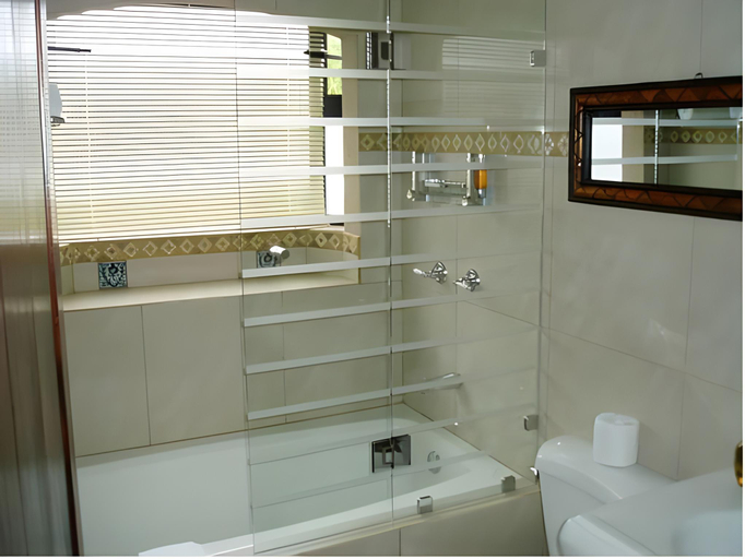 Bathroom 3, Casas del Toro, Puntarenas