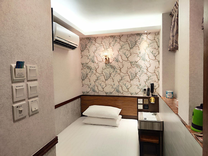 Bedroom 9
