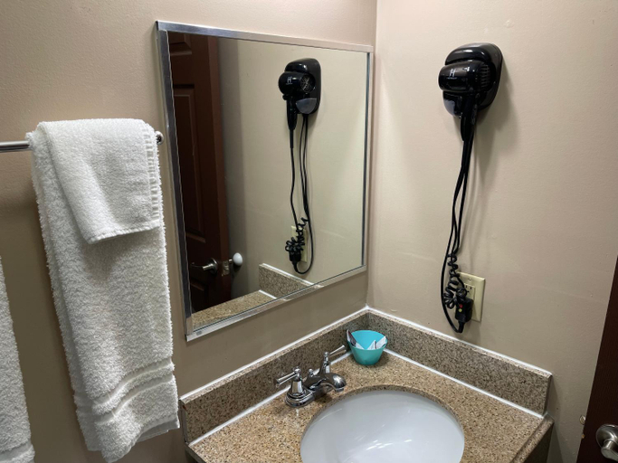 Others 3, Economy Inn Suites Ashtabula, Ashtabula