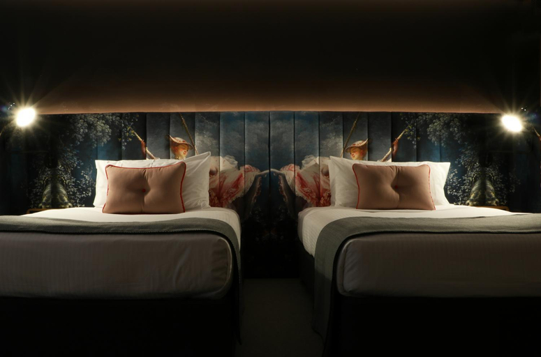 Bedroom 8