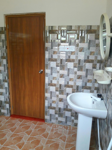 Bathroom 3, SunRay Rest - Beach View Homestay, Weligama