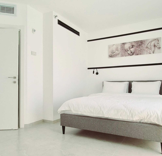 Bedroom 2, 8Go to Leonardo apartments
