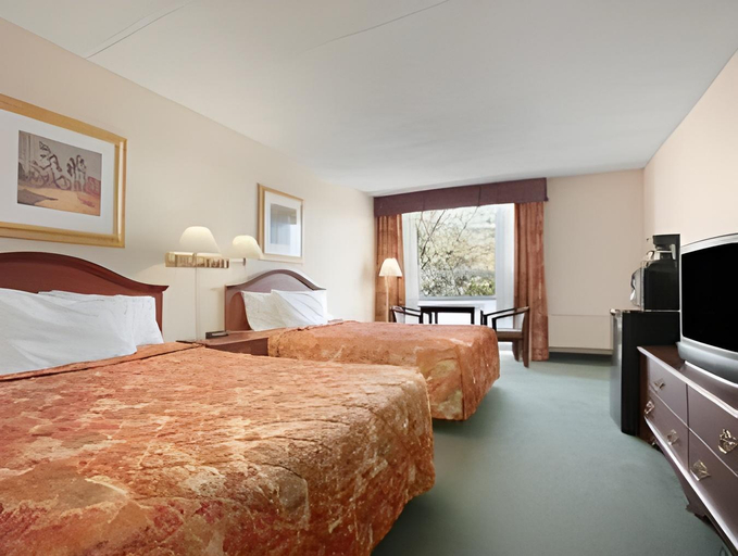 Bedroom 3, Spark by Hilton Owen Sound, Grey
