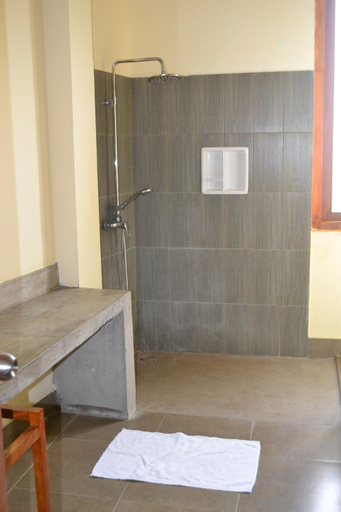 Bathroom 4, Giman Free Beach Resort Passikudah, Koralai Pattu North