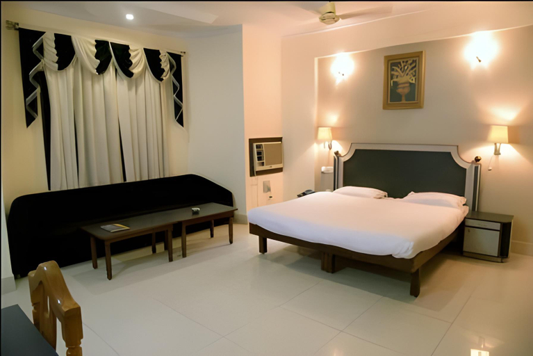 Bedroom 1, Hotel Krishna Palace , Ayodhya, Faizabad