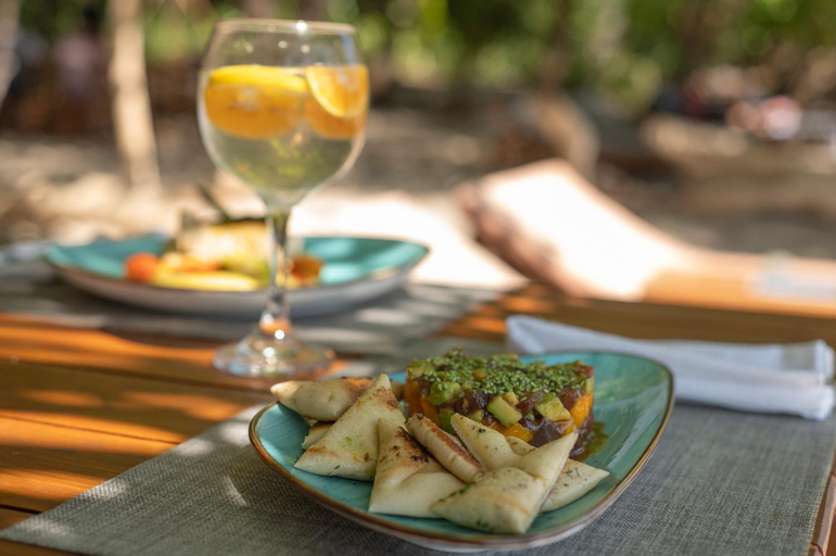 Food & Drinks 5, Los Vivos Beachfront Experience, Puntarenas