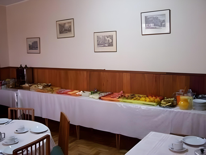Food & Drinks 4, Hotel Mount Everest, Nova Friburgo