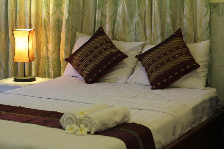 Bedroom 13