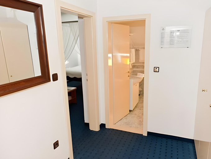 Bedroom 3, Hotel Villa Neretva - Metkovic, Kula Norinska