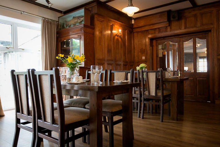 Food & Drinks 3, Lydons Lodge Hotel