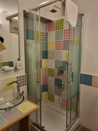 Others 4, Il Conservatorio B&B, Napoli