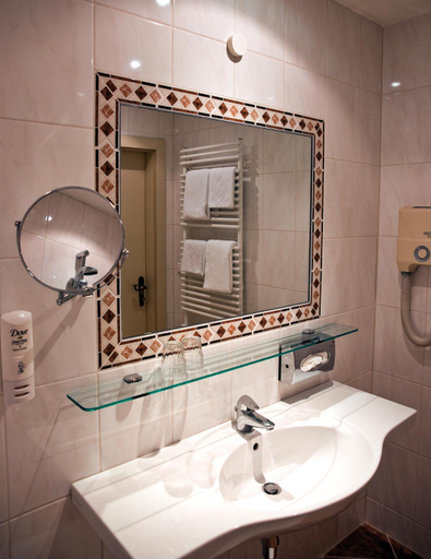 Bathroom, Appartement & Aparthotel Stern, Imst