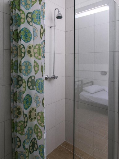 Bathroom 2, Varad INN, Novi Sad