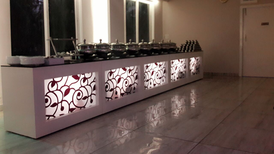 Food & Drinks 4, Temptation Ultimate, Kaushambi