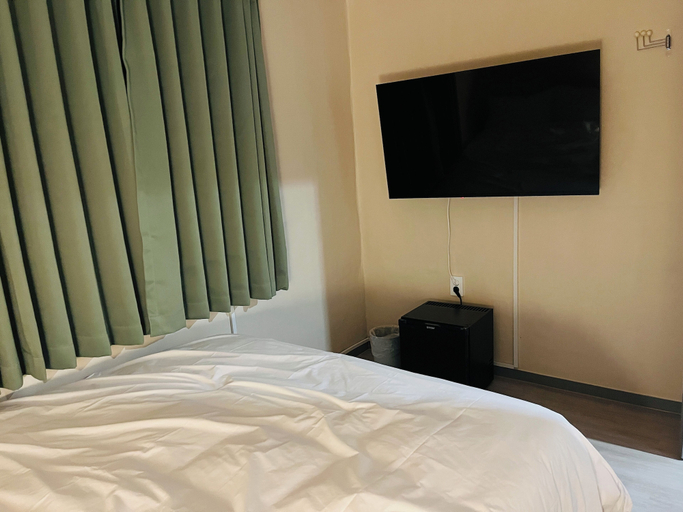 Bedroom 2, StayDucksan Hotel, Suwon