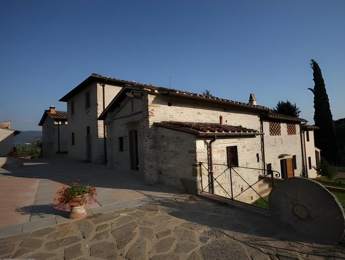 Others 4, Borgo Bottaia, Florence