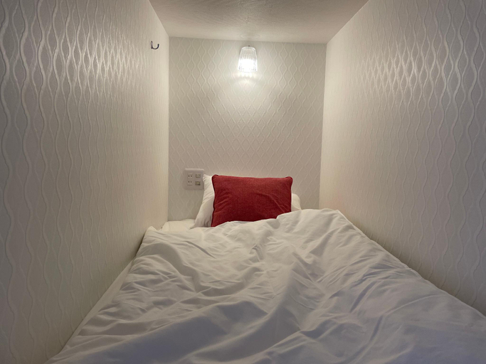 Bedroom 18