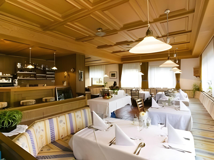 Food & Drinks 4, Bed&Breakfast Pension Hilpold, Bolzano