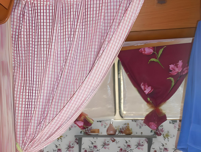 Bedroom 2, Le Manoir des Jardiniers Gourmands, Marne