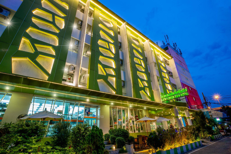 Exterior 15