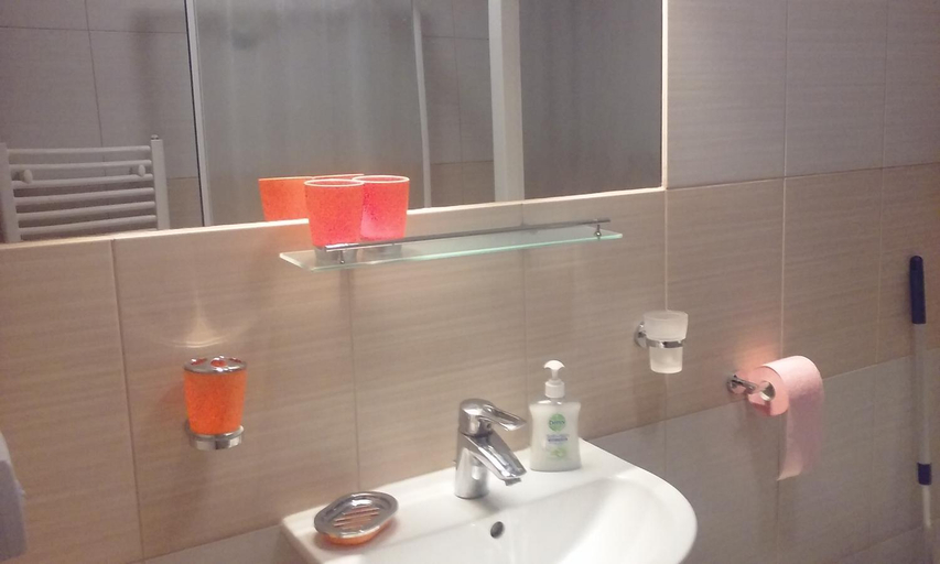 Bathroom 3, Fatrapark, Ružomberok