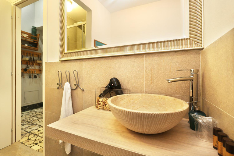 Others 3, Artemente Florence B&B, Florence