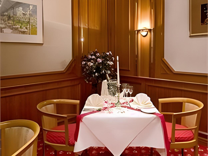 Food & Drinks 2, Kurpark-Hotel, Bad Dürkheim