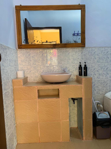 Bathroom 4, Lisa Homestay, Lombok