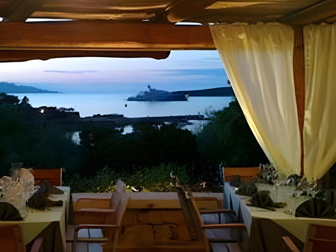 Food & Drinks 5, Bagaglino I Giardini Di Porto Cervo, Olbia-Tempio
