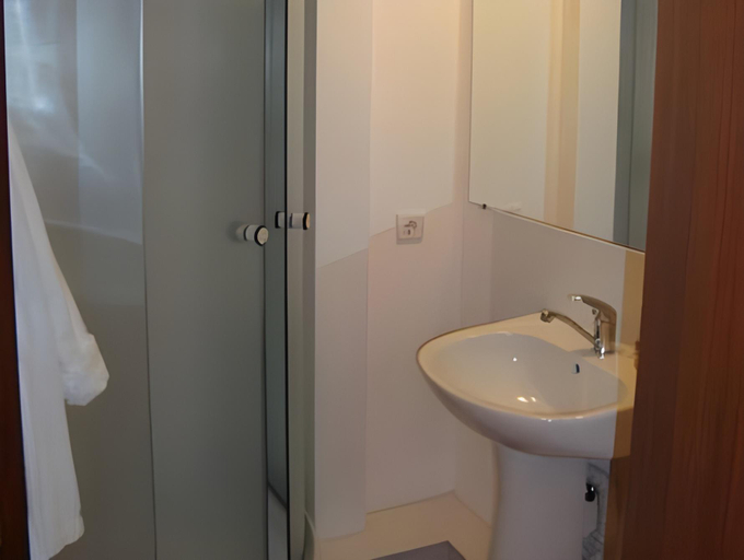 Bathroom 4, Reno Hotel, Odes'ka