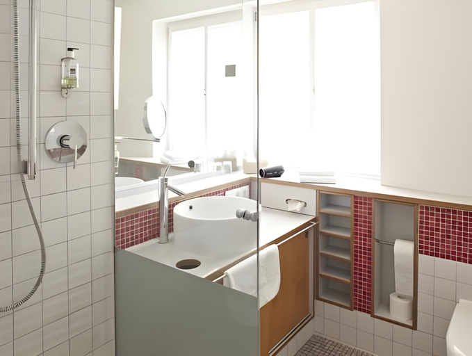 Bathroom 3, Hotel Nepomuk, Bamberg