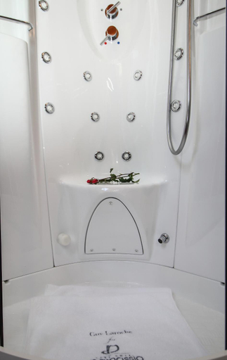 Bathroom 4, Boutique Hotel Parnassia, Central Greece