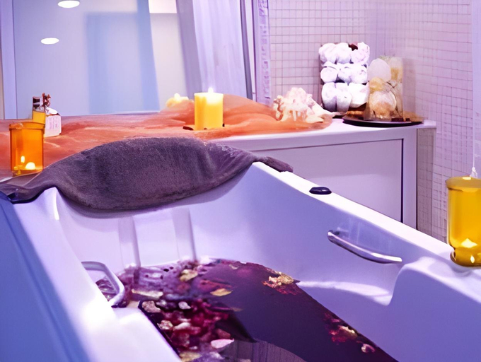 Bathroom 4, PALASIET Wellness Clinic&Thalasso 4 SUP, Castellón