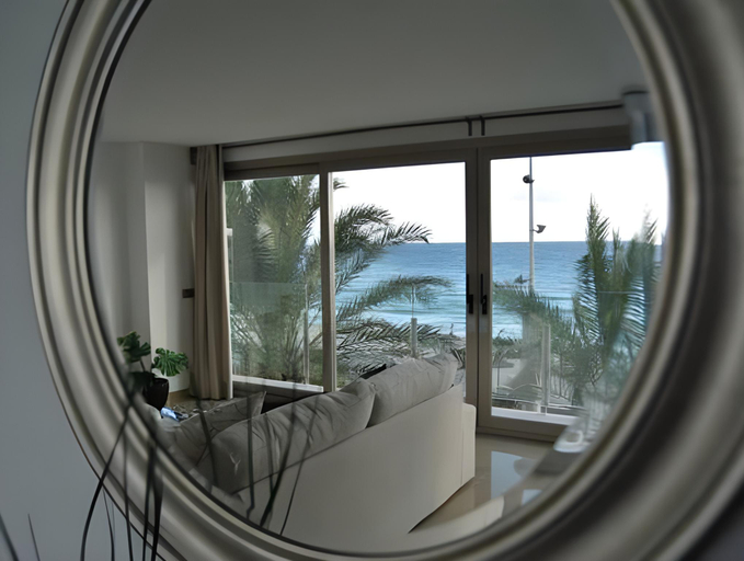 Others 4, Apartaments Delfin, Baleares