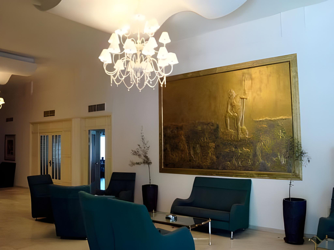 Others 5, Galaxy Hotel, Peloponnese