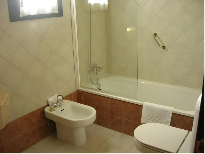 Bathroom 3, Hotel Rural La Figar, Asturias