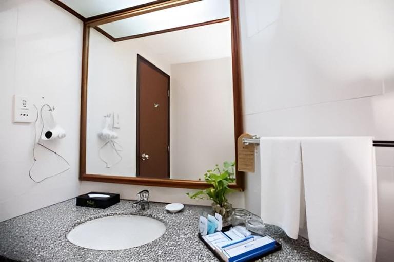 Bathroom 4, Rainbow Paradise Hotel Tg Bungah Beach, Penang Island