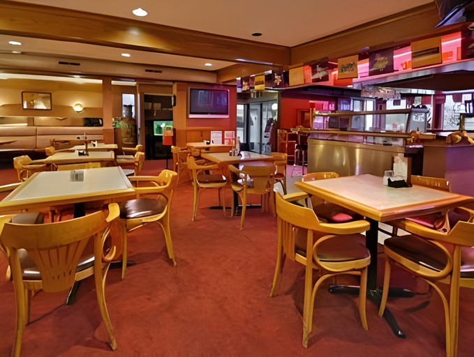 Food & Drinks 5, Quality Inn St. Paul-Minneapolis-Midway, Ramsey