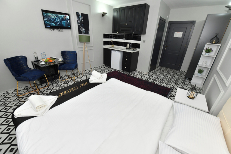 Bedroom 3, Karun Çıkmazı, Beyoğlu