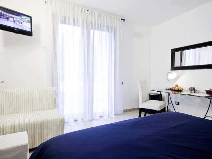 Bedroom 8
