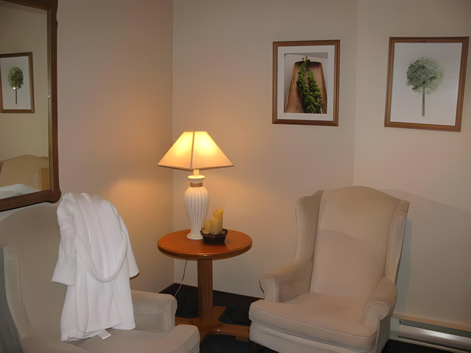 Others 2, Mont Blanc Hotel & Condos, Les Laurentides