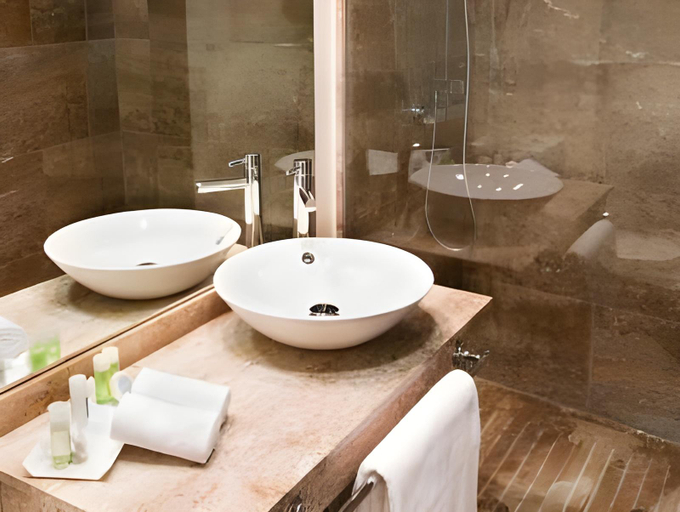 Bathroom 4, Hotel Paloma, Ciudad Real