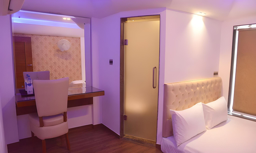 Bedroom, Amritara Hunky Dory Resort, Dalhousie Road, Pathankot