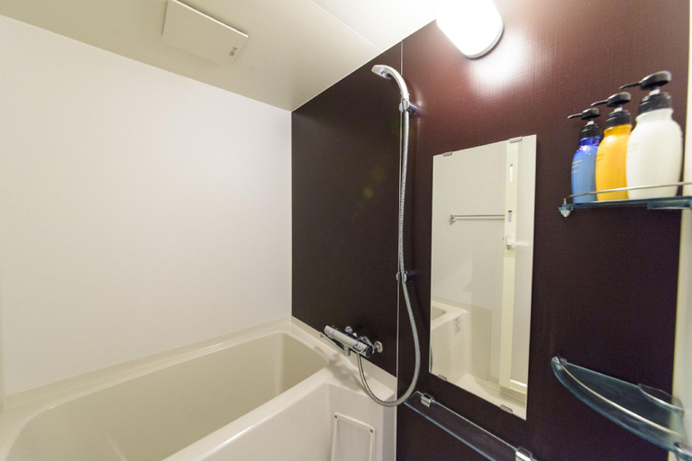 Bathroom 29