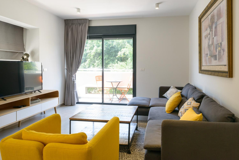Others 4, Sunny Luxury Apartments