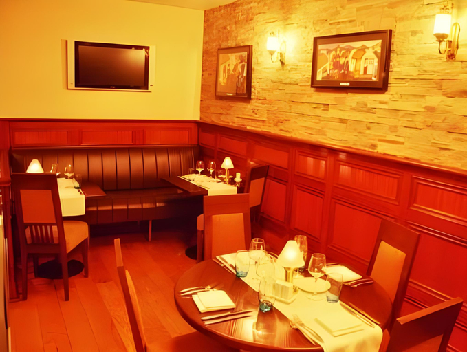 Food & Drinks 5, Baileys Hotel Cashel