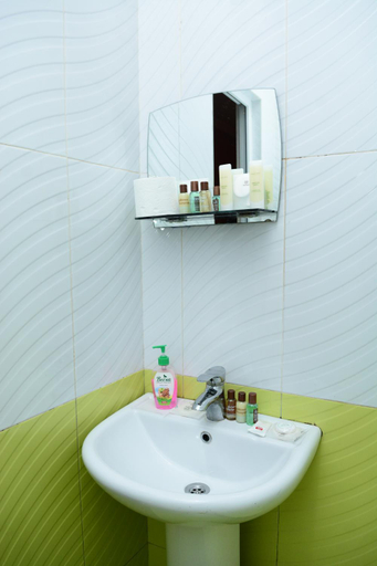 Bathroom, Hotel Kvareli, Tbilisi
