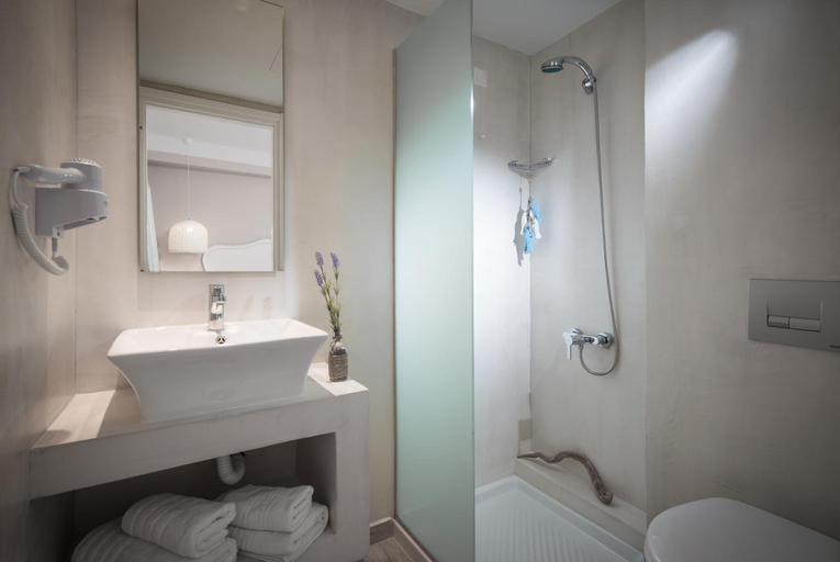 Bathroom 4, MARI KRISTIN Beach Hotel - Adults Only, Crete