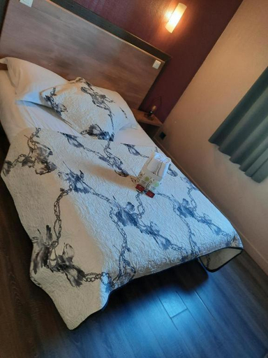 Bedroom 4, Le Mazagan, Aude