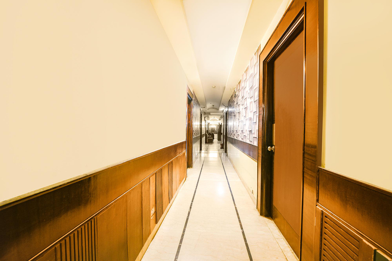 Public Area 2, FabHotel Grand Boutique, Delhi